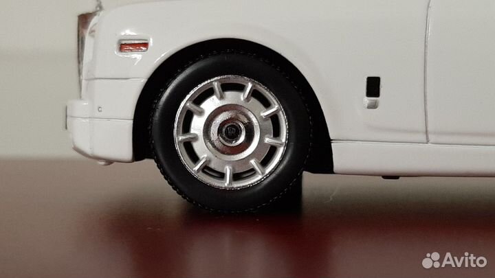 Rolls-royce phantom / 1:43 / Tsm