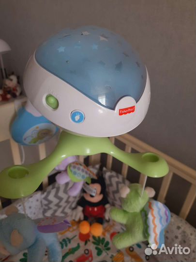 Мобиль в кроватку музыкальный