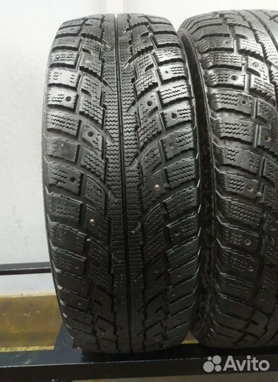 Kumho I'Zen RV Stud KC16 215/60 R17 99W