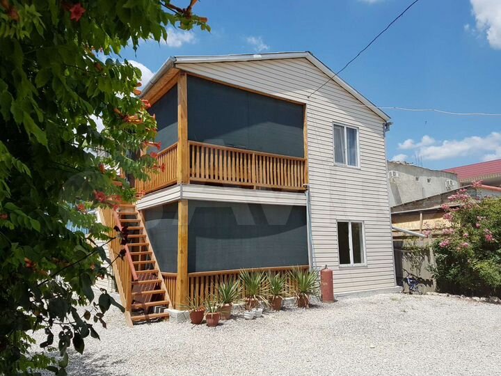 Комната 60 м², 2/2 эт.