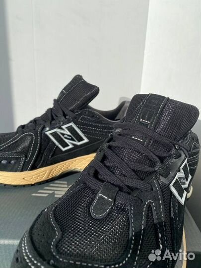 New balance 1906r