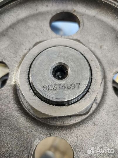 Распредвал скания (мотор DSC 1408)