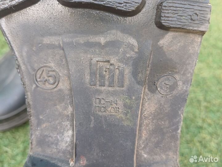 Сапоги резиновые мужские 45 размер