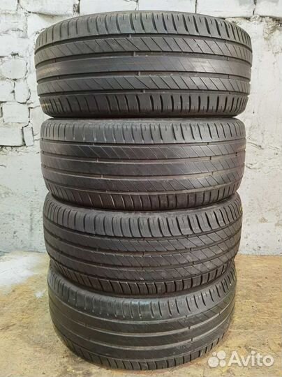 Kleber Dynaxer HP4 215/55 R17 98V