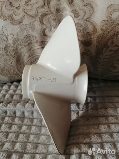 Винт гребной лодочного мотора