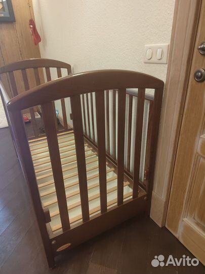 Кроватка из массива бука