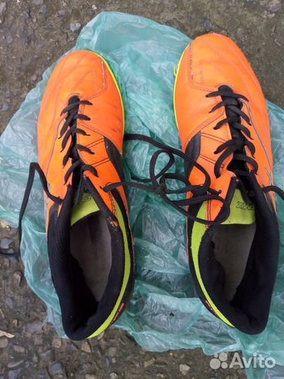 Сороконожки (бутсы) demix