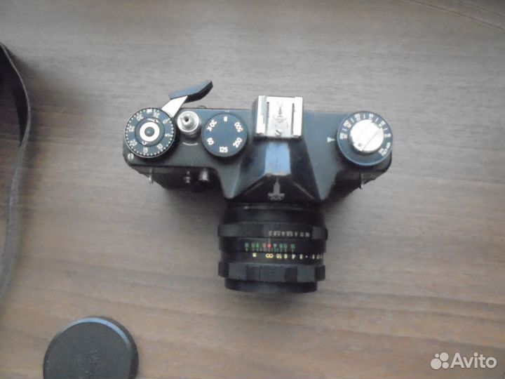 Фотоаппарат. Зенит ттл. Обьектив Гелиос-44 М