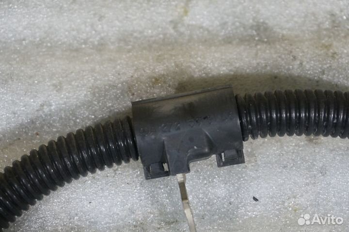 Провод стартера Mercedes W219