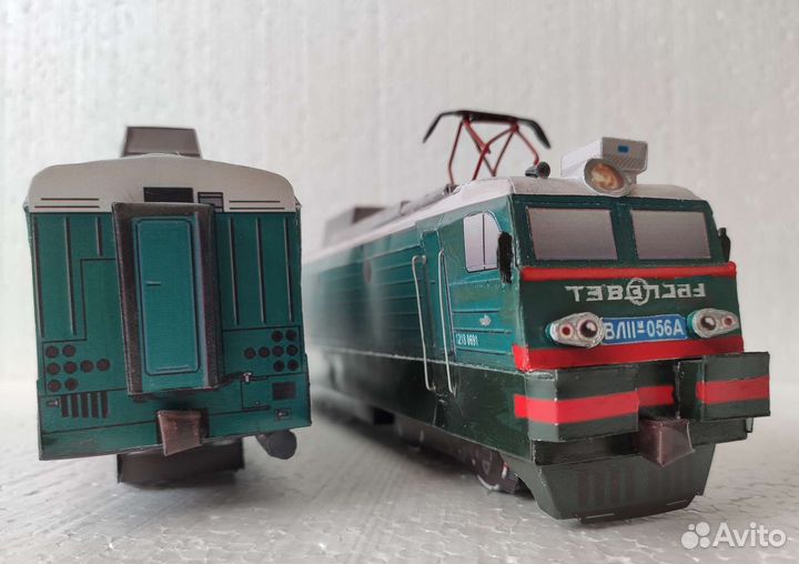 Модель электровоза вл-11м