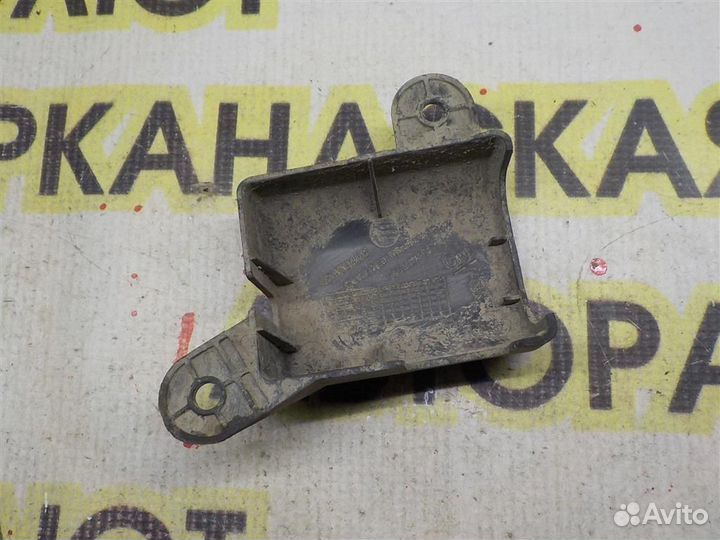 Крышка Chevrolet Aveo (T300) 2011