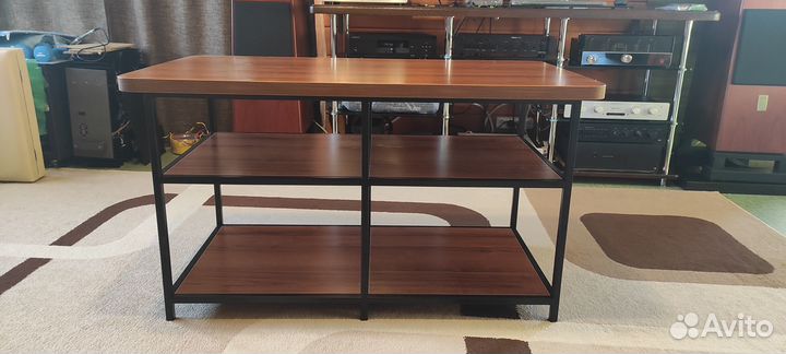 Стойка под аудио аппаратуру