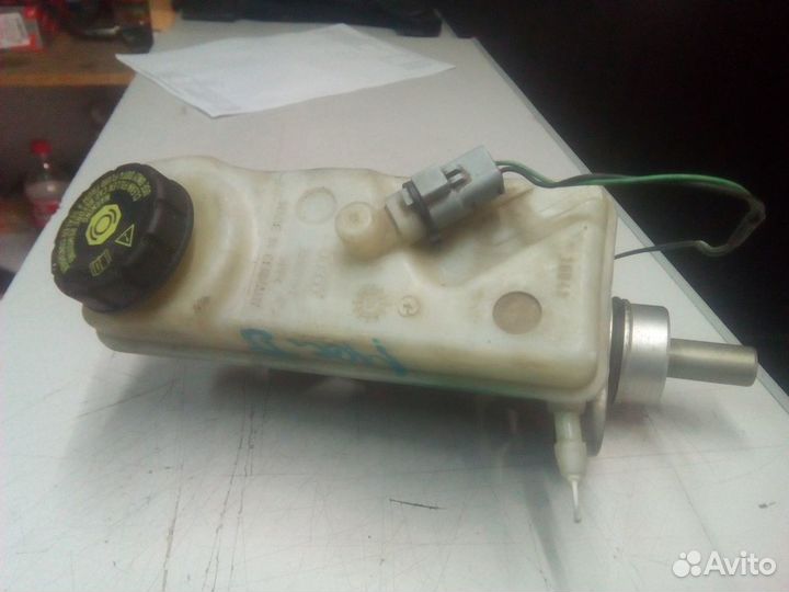 Цилиндр тормозной главный Renault Megane II 2003-2