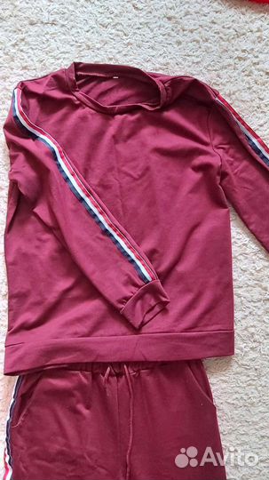 Спортивный костюм женский