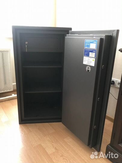 Сейф Valberg Гарант-95T.EL