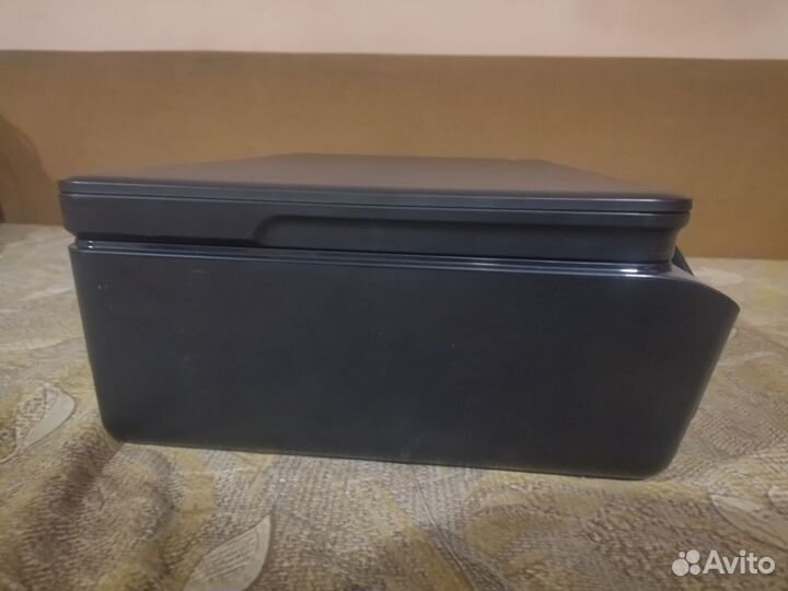 Принтер HP DeskJet ink advantage 5525