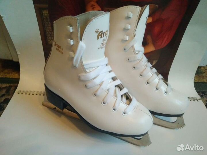 Фигурные коньки детские Graf Arosa Prima 32