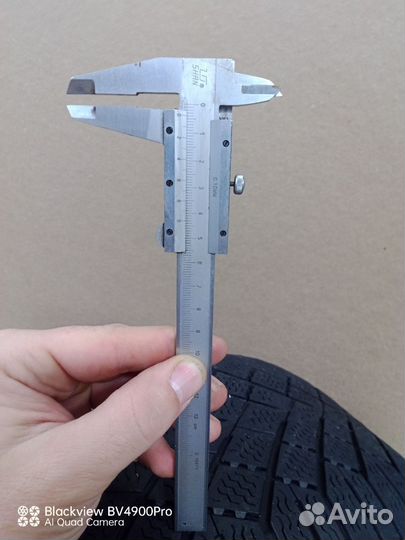 Continental ContiVikingContact 7 215/60 R16 99T