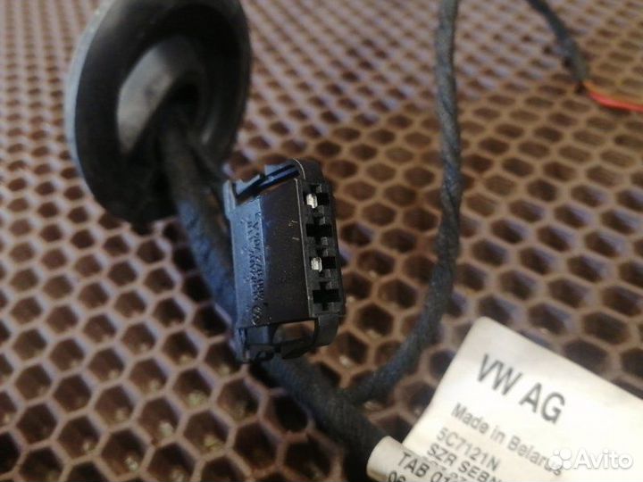 Проводка двери передняя правая Volkswagen Jetta 6