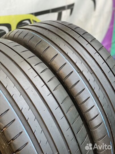 Michelin Pilot Sport 4 215/45 R18