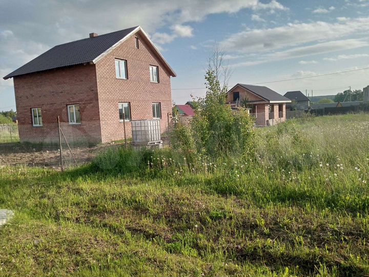 Коттедж 142 м² на участке 10 сот.