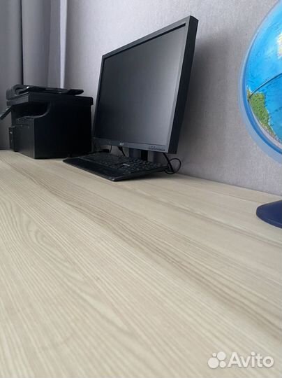 Компьютерный стол 160 70 77