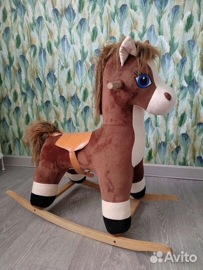 Лошадь качалка