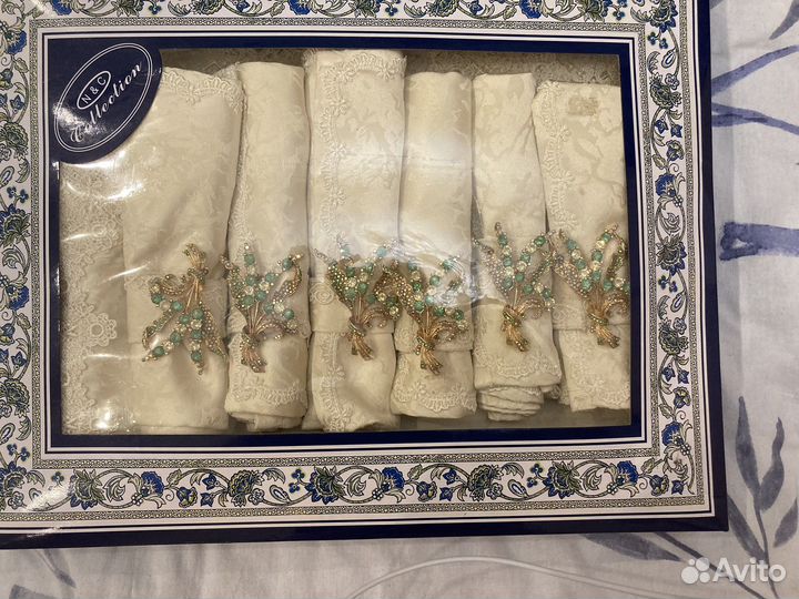 Скатерть с салфетками новая