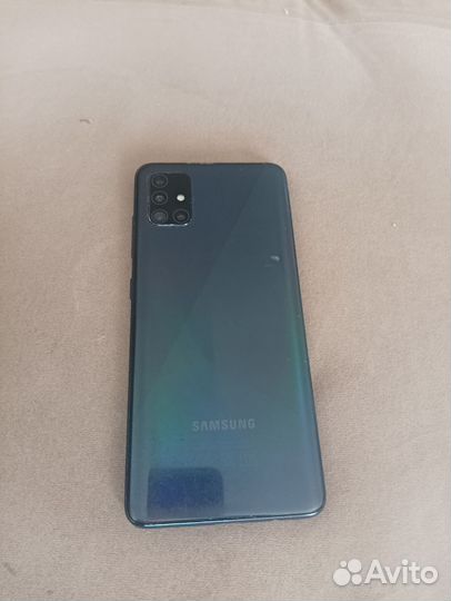 Аксессуары для телефонов