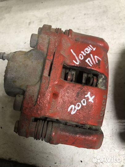 Передний суппорт Renault Logan 1