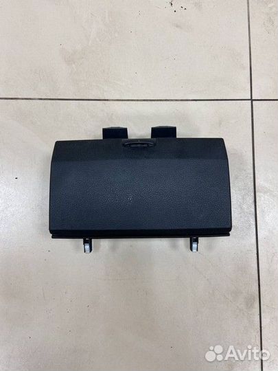 Бардачок Mazda 6