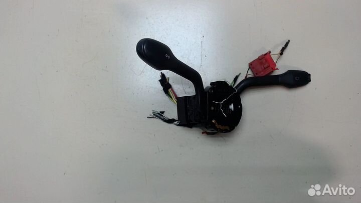 Переключатель поворотов и дворников Volkswagen Pol