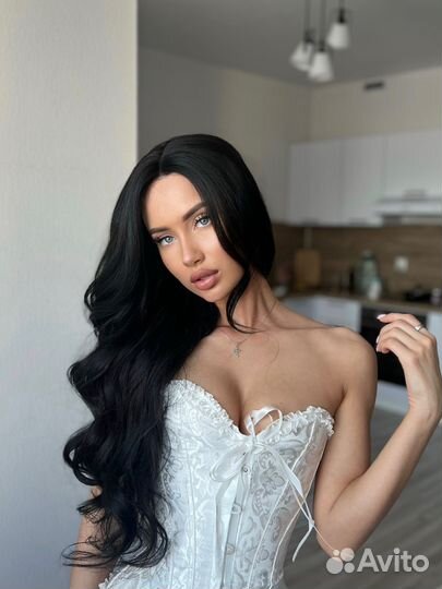 Парик черный длинный