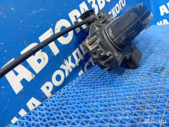 Наружная ручка двери Ford Focus 3 седан iqdb 2011