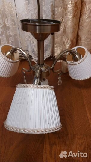Люстра подвесная потолочная