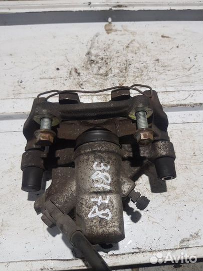 Суппорт задний правый Mini Cooper R50