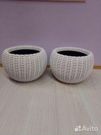 Кашпо из ротанга