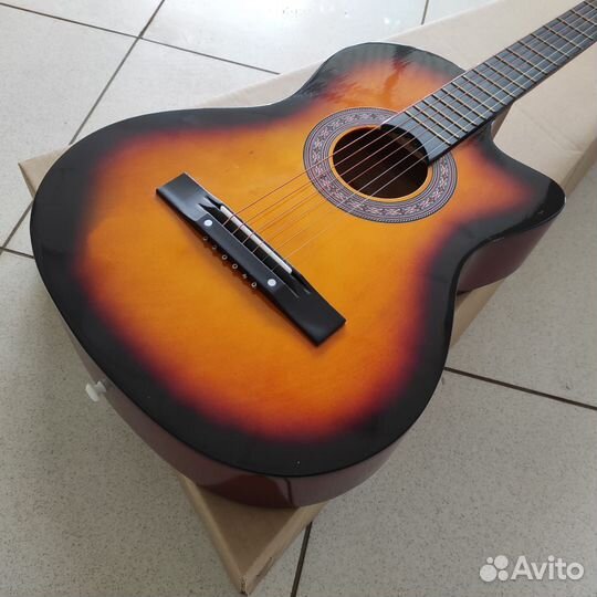 Гитара новая