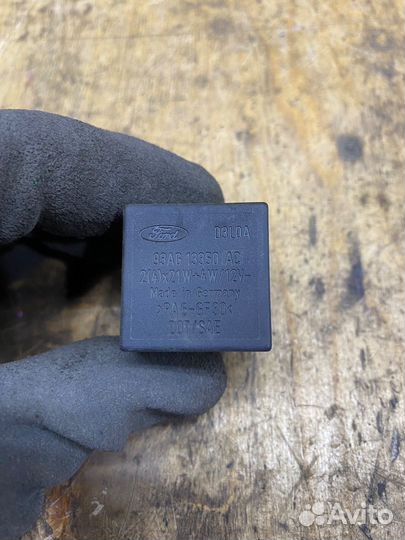 Реле поворотов Ford Escort V рест 2 седан 1997