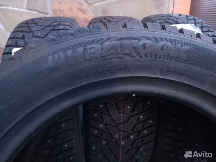 Hankook Winter I'Pike RS2 W429 215/55 R17 98T