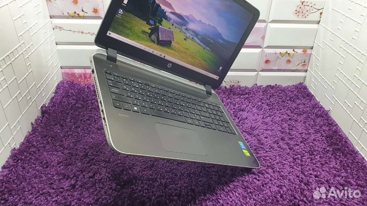 HP full hd Intel core i5 GeForce840m
