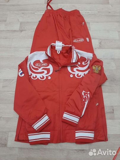 Спортивный костюм подростковый новый