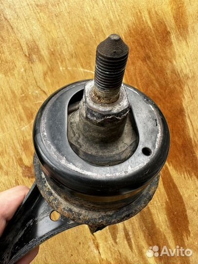 Подушка двигателя camry 50/55, 1236236052