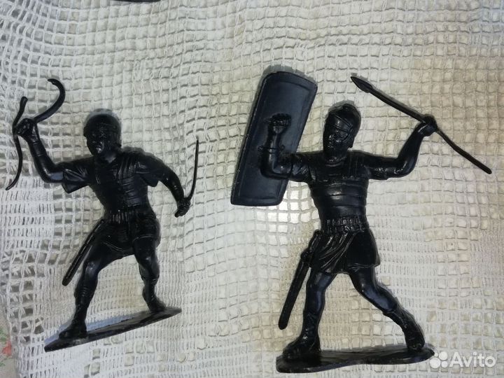 Наборы солдатиков