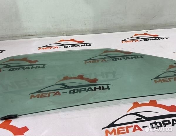 Стекло двери переднее левое Peugeot Boxer