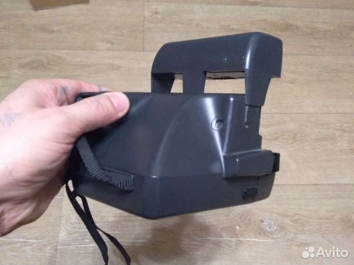 Polaroid OneStep closeup