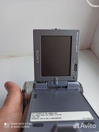 Видео камера sony handycam dcr-ip5e