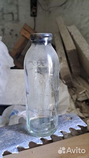 Бутылка стеклянная мерная 200мл