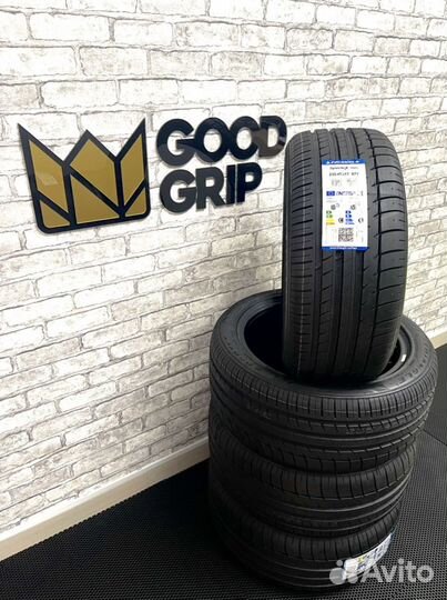 Triangle TH201 235/45 R17 97Y