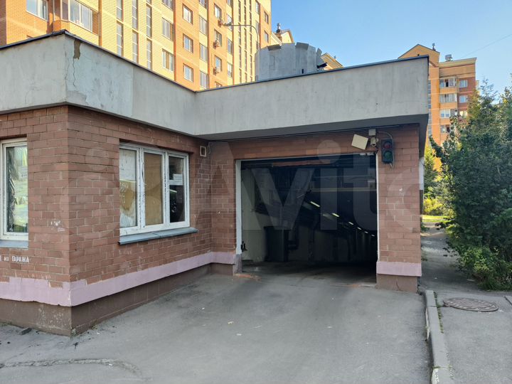 Машиноместо, 10 м²